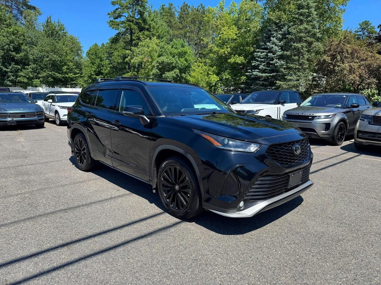 2023 Toyota Highlander XSE AWD side view